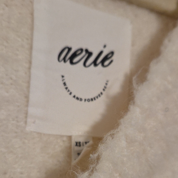 aerie Cream V-Neck Bouclé Pullover Oversized Sweater - Picture 2 of 4